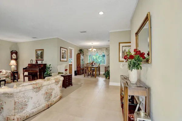 $750,000 | 7241 Northwest 5th Court, Plantation, FL 33317