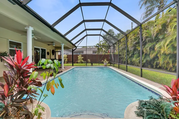 $750,000 | 7241 Northwest 5th Court, Plantation, FL 33317