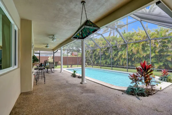 $750,000 | 7241 Northwest 5th Court, Plantation, FL 33317