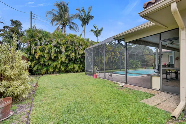 $750,000 | 7241 Northwest 5th Court, Plantation, FL 33317