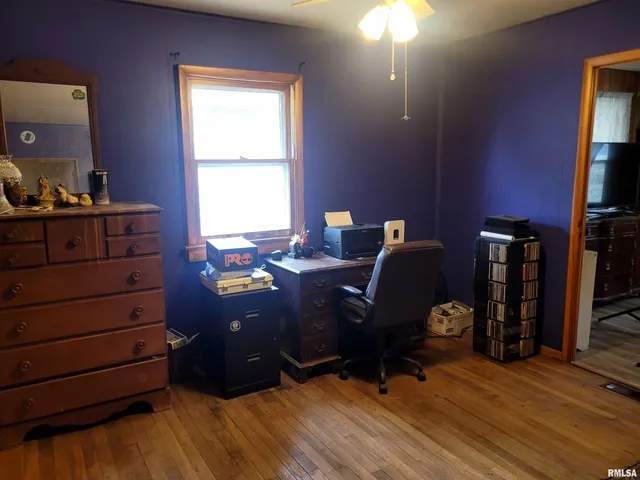 $69,400 | 210 South White Street, Macomb, IL 61455