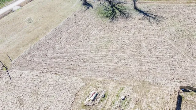 $70,000 | 38034 Boot Hill Road East, Wallis, TX 77485