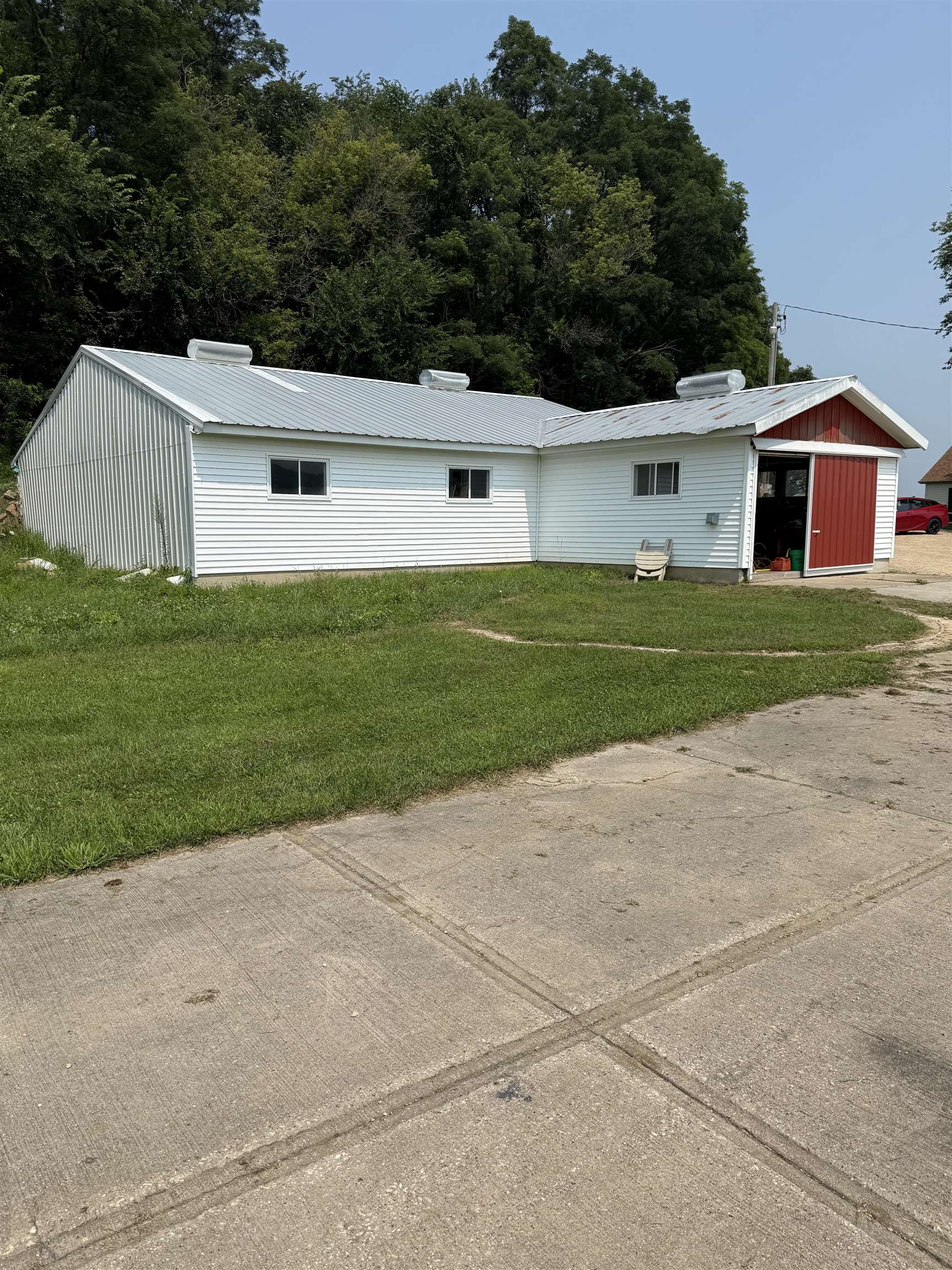 8734 West County G Wonewoc, WI 53968 - Photo 4 of 15