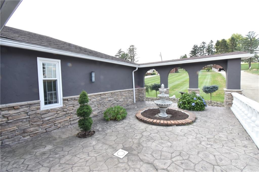 558 Country Club Road Washington, PA 15301 - Photo 14 of 25 Gallery Image 14