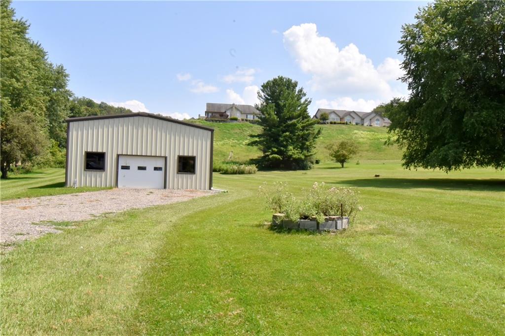 558 Country Club Road Washington, PA 15301 - Photo 17 of 25 Gallery Image 17