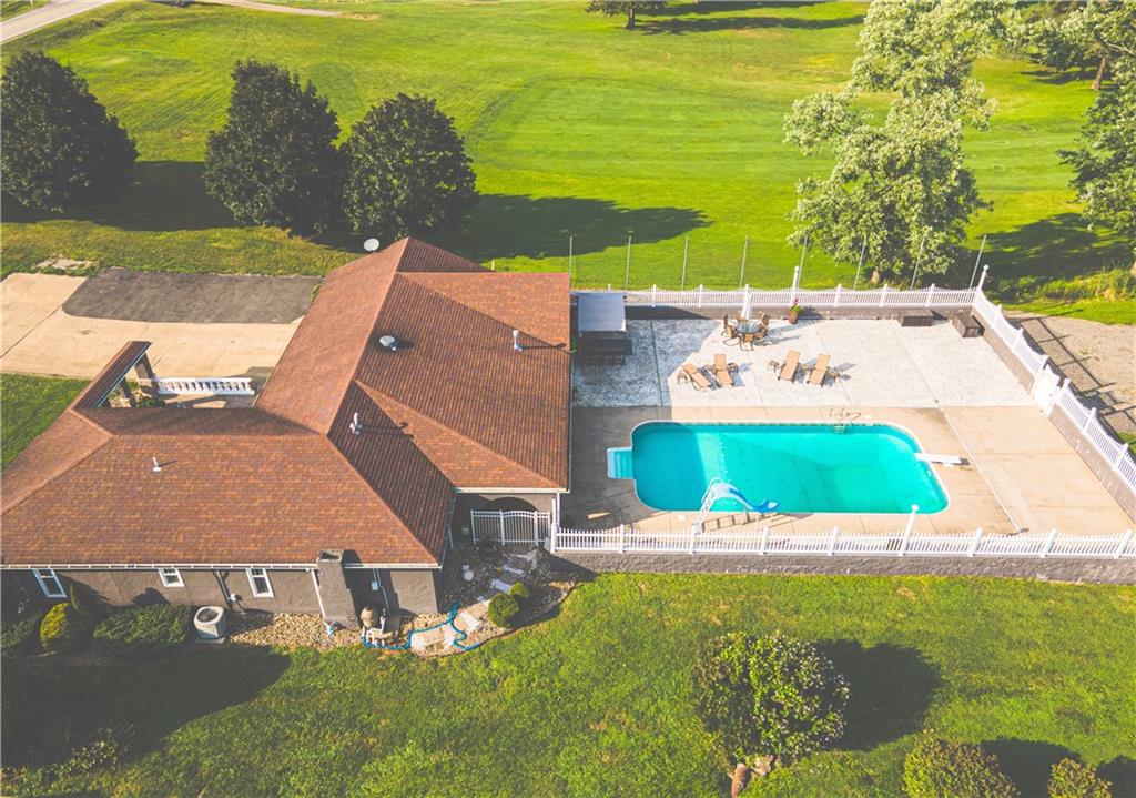 558 Country Club Road Washington, PA 15301 - Photo 24 of 25 Gallery Image 24