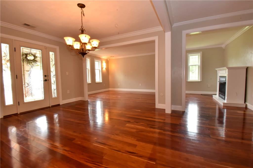 558 Country Club Road Washington, PA 15301 - Photo 9 of 25 Gallery Image 9