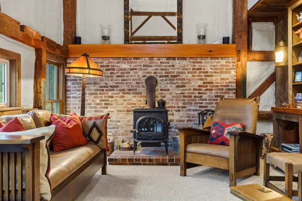 $1,375,000 | 9 Conifer Ridge, Cumberland, ME 04110