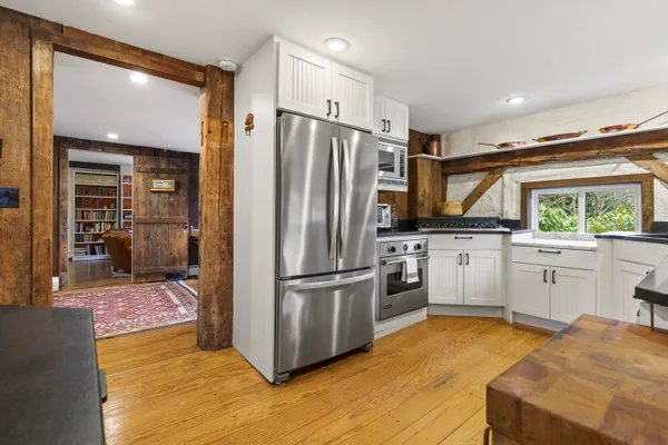 $1,375,000 | 9 Conifer Ridge, Cumberland, ME 04110