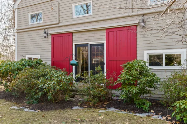 $1,375,000 | 9 Conifer Ridge, Cumberland, ME 04110