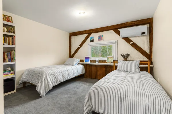 $1,375,000 | 9 Conifer Ridge, Cumberland, ME 04110