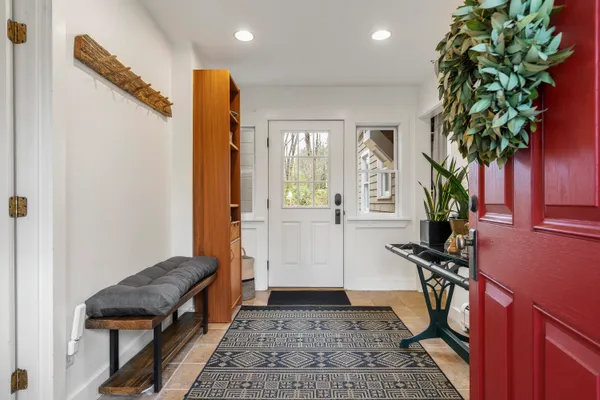 $1,375,000 | 9 Conifer Ridge, Cumberland, ME 04110