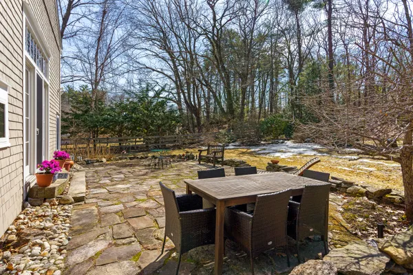 $1,375,000 | 9 Conifer Ridge, Cumberland, ME 04110