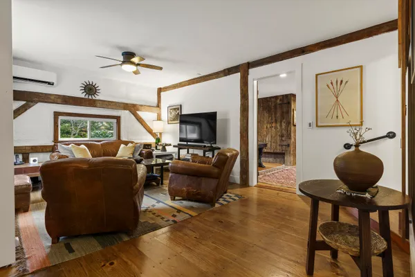 $1,375,000 | 9 Conifer Ridge, Cumberland, ME 04110
