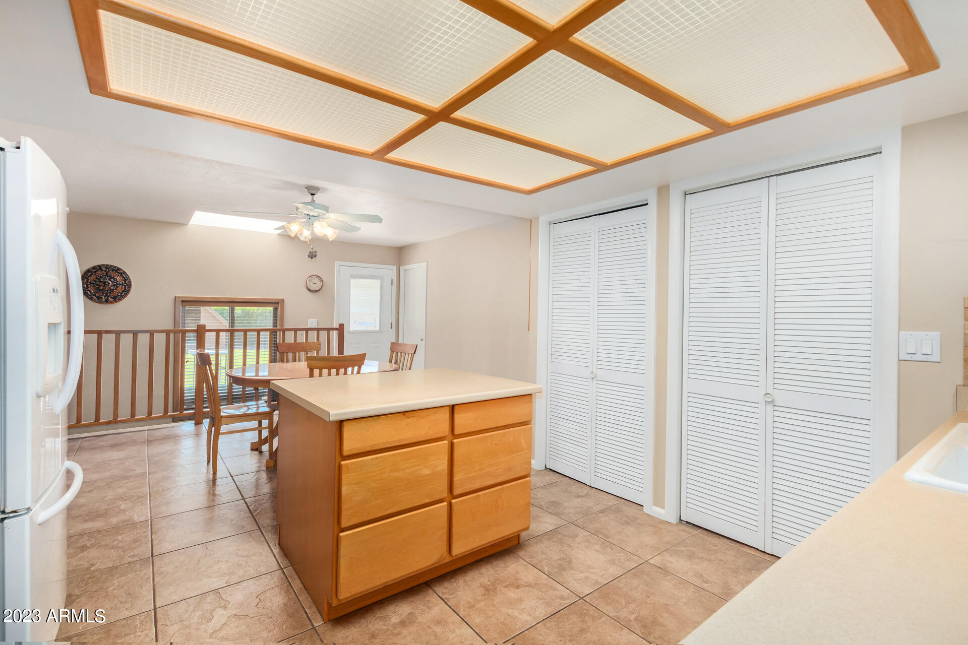 113 East Riviera Drive Tempe, AZ 85282 - Photo 11 of 47 0016-16 - Riveria