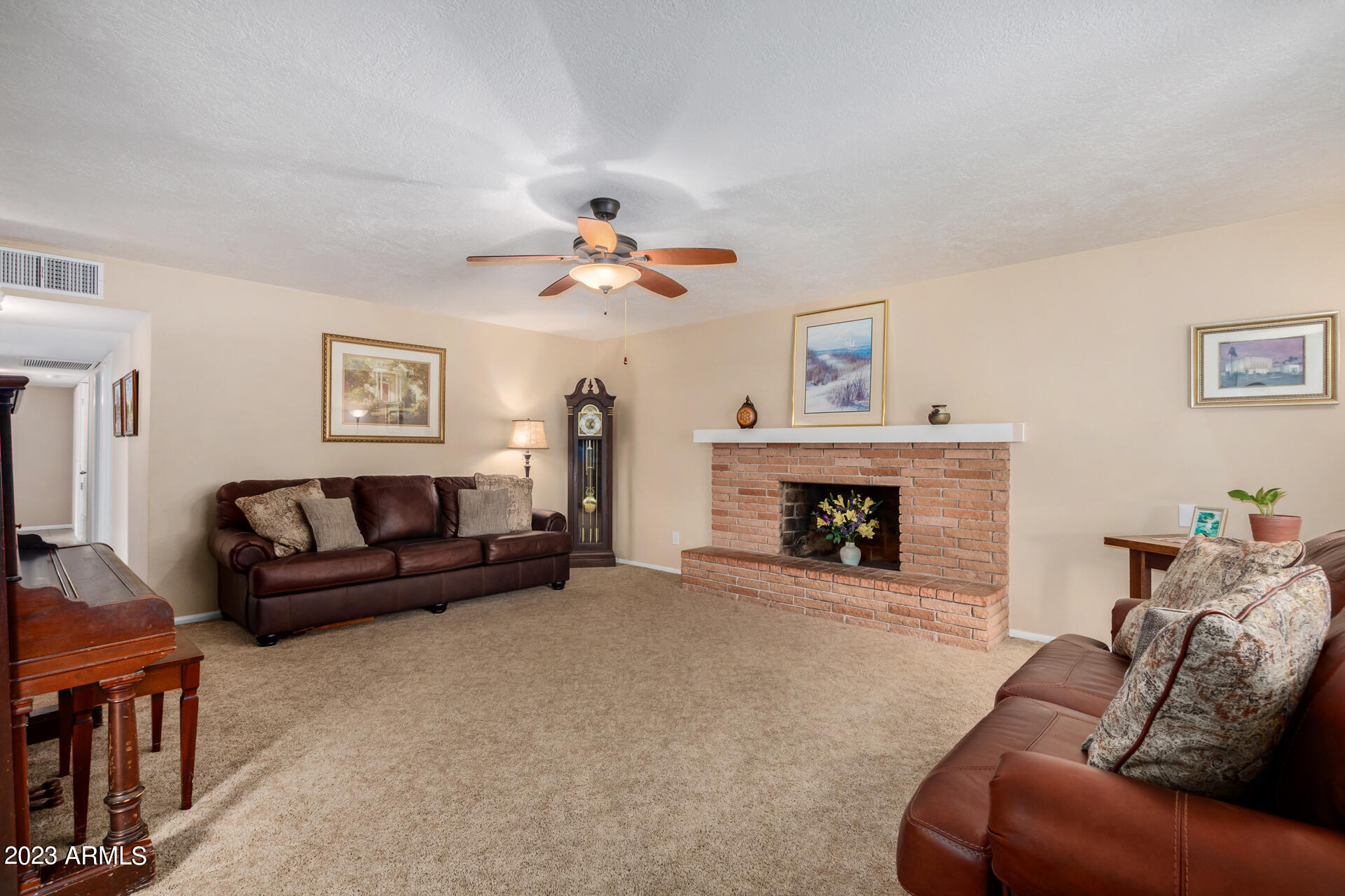 113 East Riviera Drive Tempe, AZ 85282 - Photo 8 of 47 0010-10 - Riveria