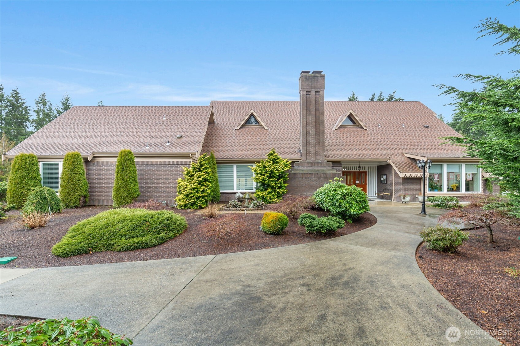 24431 11th Avenue South Des Moines, WA 98198 - Photo 35 of 39 an aerial view of a house with garden