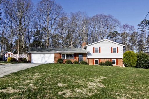 4654 Robindale Road Knoxville, TN 37921 - Photo 1 of 31 Primary Photo