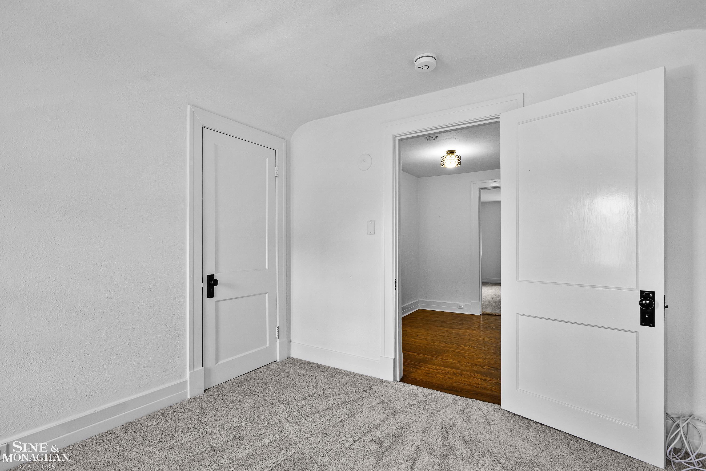 488 University Place Grosse Pointe, MI 48230 - Photo 20 of 49