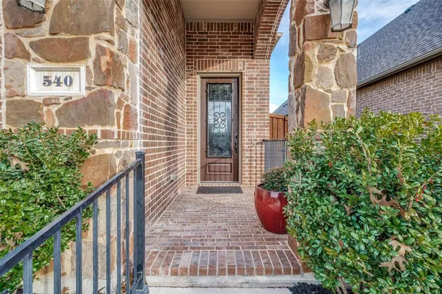 $2,575 | 540 Enfield Drive, Frisco, TX 75036
