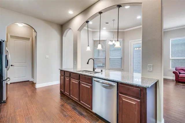 $2,575 | 540 Enfield Drive, Frisco, TX 75036