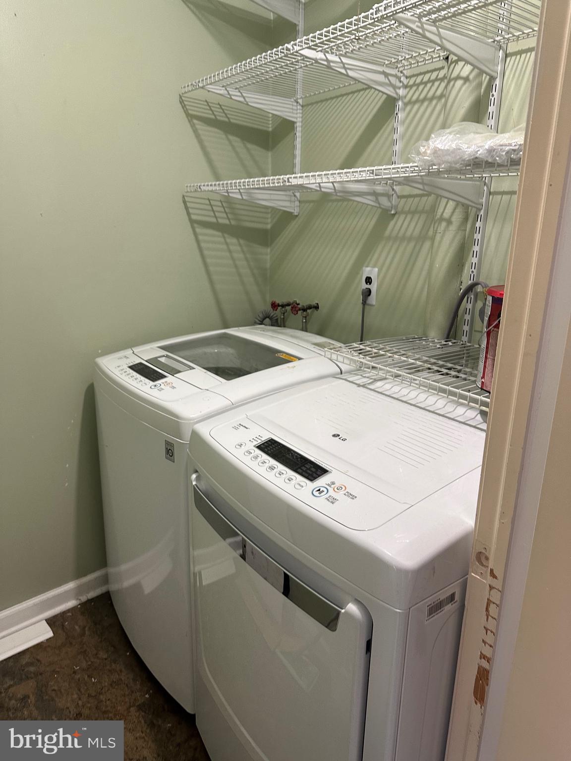 100 Llanalew Road, Unit 7 Haverford, PA 19041 - Photo 13 of 16 laundry on level 3