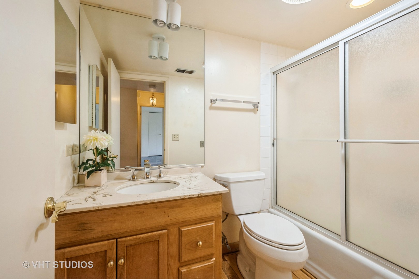 701 Ridge Road, Unit 4DS Wilmette, IL 60091 - Photo 8 of 11 Gallery Image 8