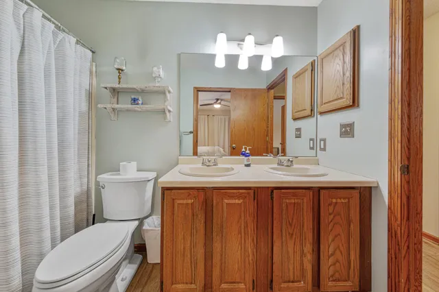 $327,500 | 225 19th Street Northeast, Owatonna, MN 55060