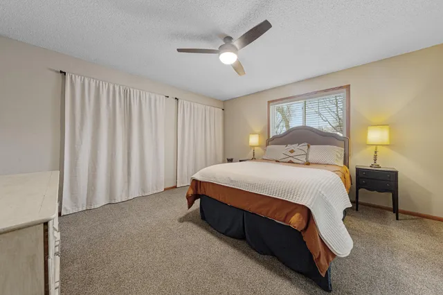 $327,500 | 225 19th Street Northeast, Owatonna, MN 55060