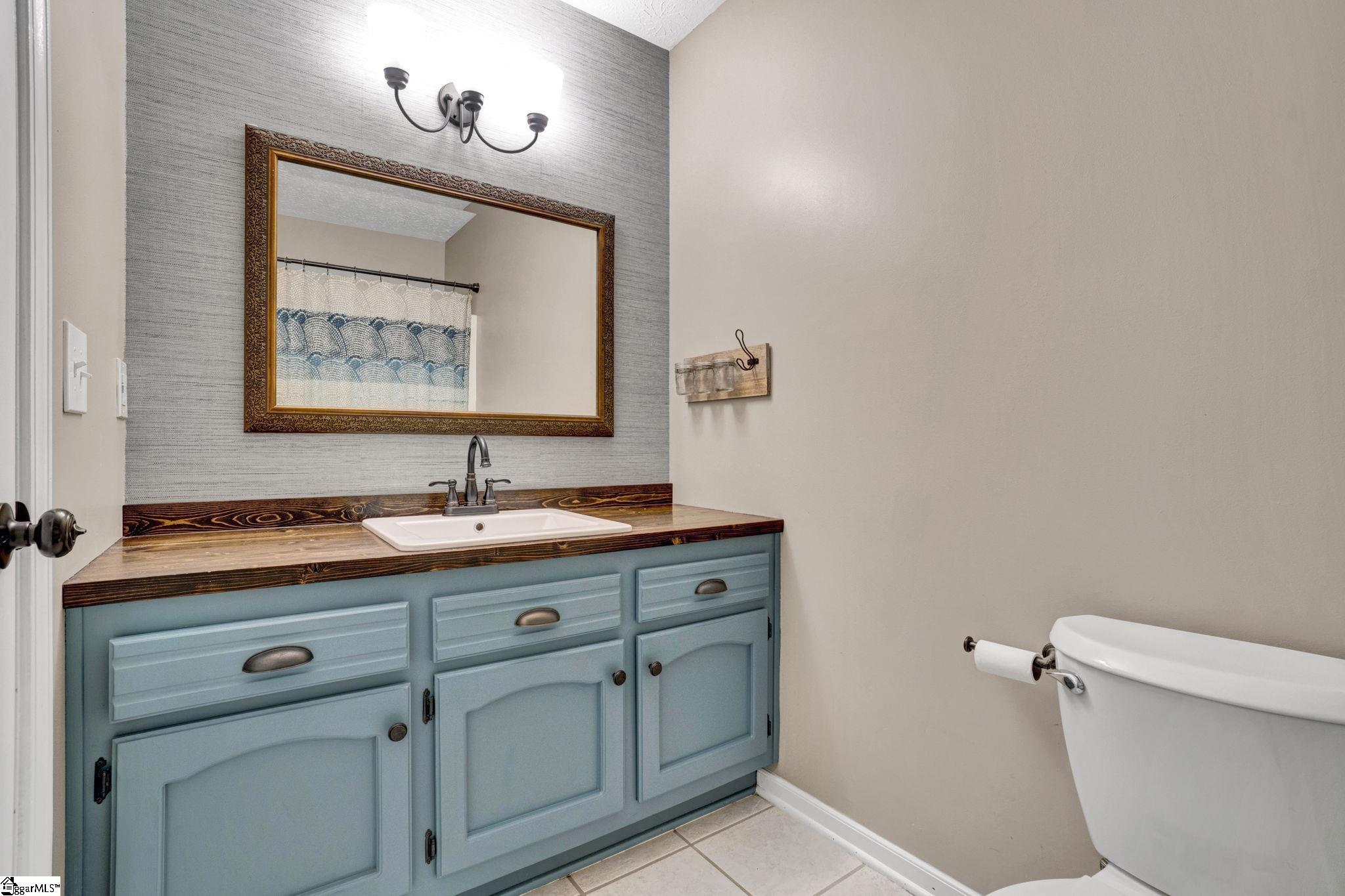 108 Syracuse Road Easley, SC 29642 - Photo 31 of 50