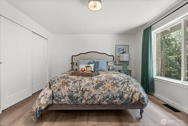 $780,000 | 1099 Makah Place, Fox Island, WA 98333