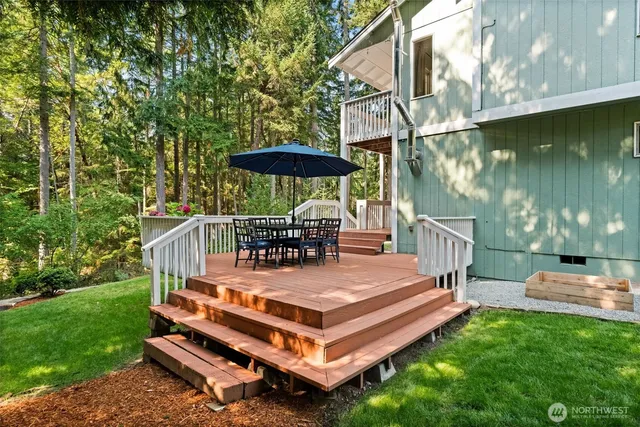 $780,000 | 1099 Makah Place, Fox Island, WA 98333