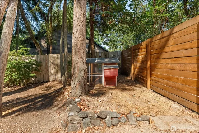 $780,000 | 1099 Makah Place, Fox Island, WA 98333