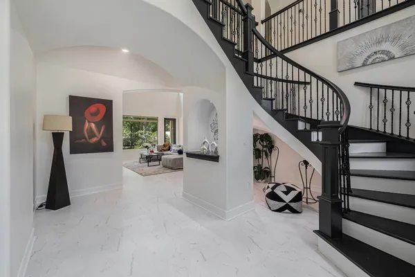 a view of entryway and workspace