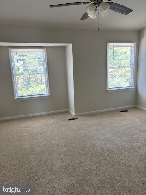 3719 Roxbury Lane Alexandria, VA 22309 - Photo 10 of 16 an empty room with a window