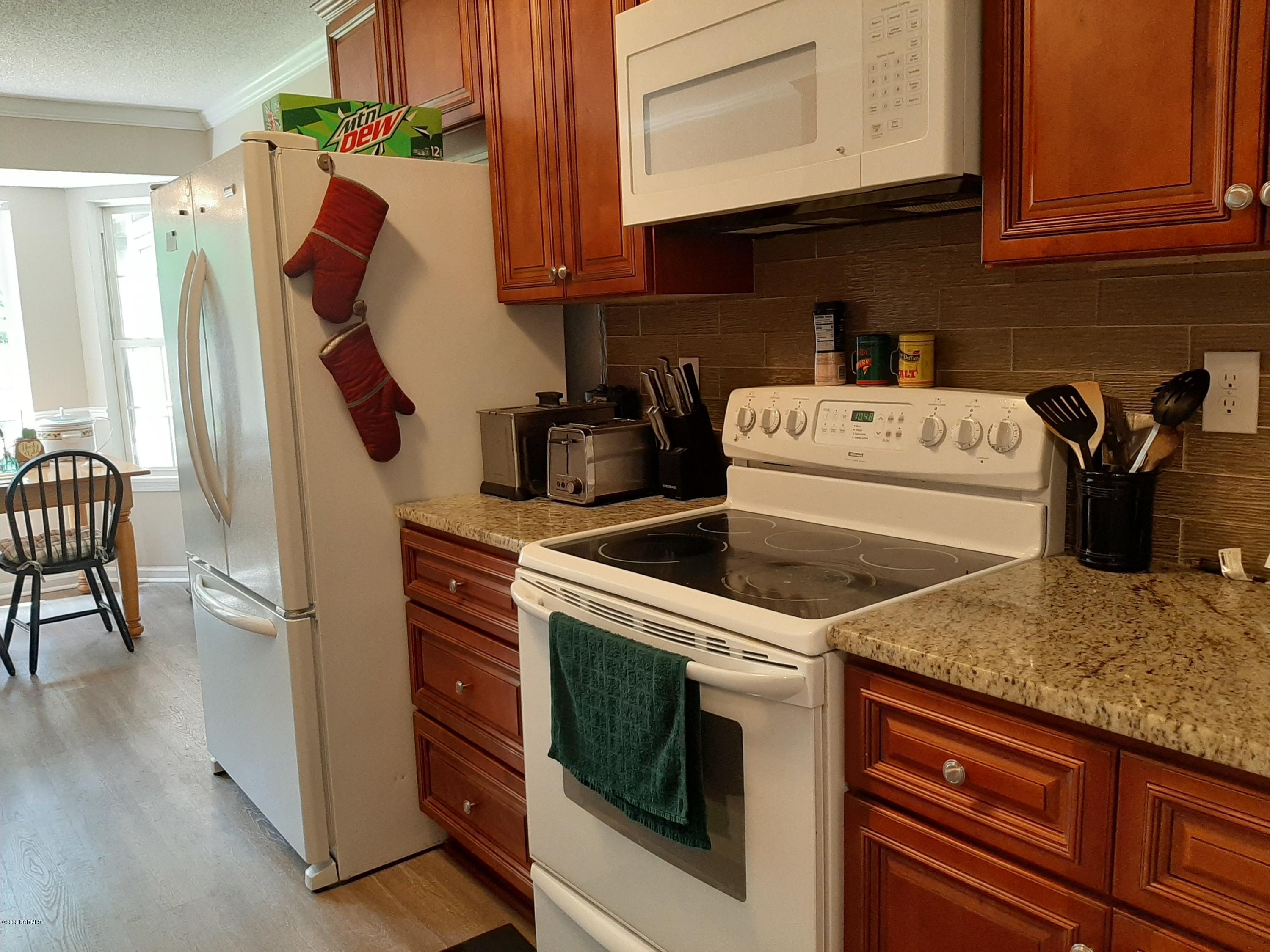 7112 Murrayville Road Wilmington, NC 28411 - Photo 3 of 14 003