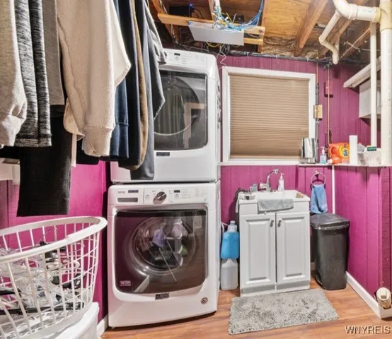 $235,000 | 6558 Royal Parkway South, Lockport Town, NY 14094