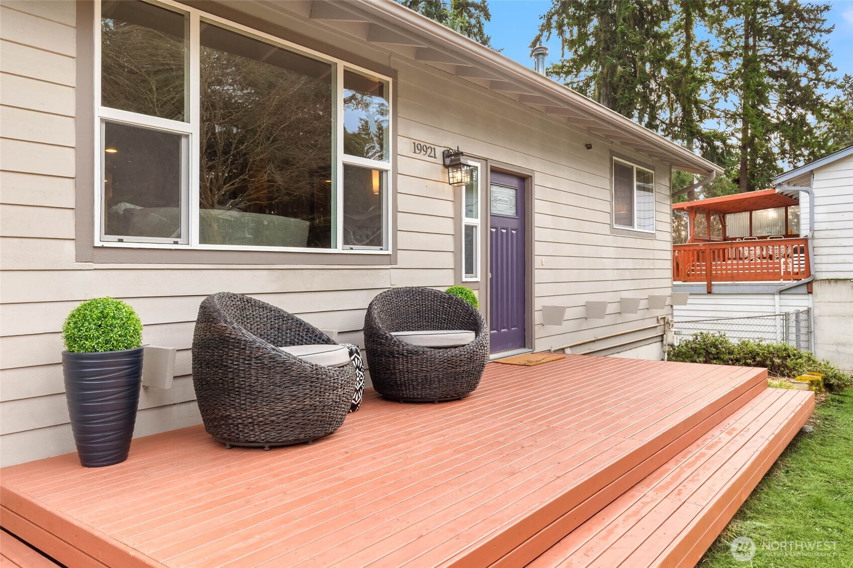 19921 10th Drive Southeast Bothell, WA 98012 - Photo 2 of 34