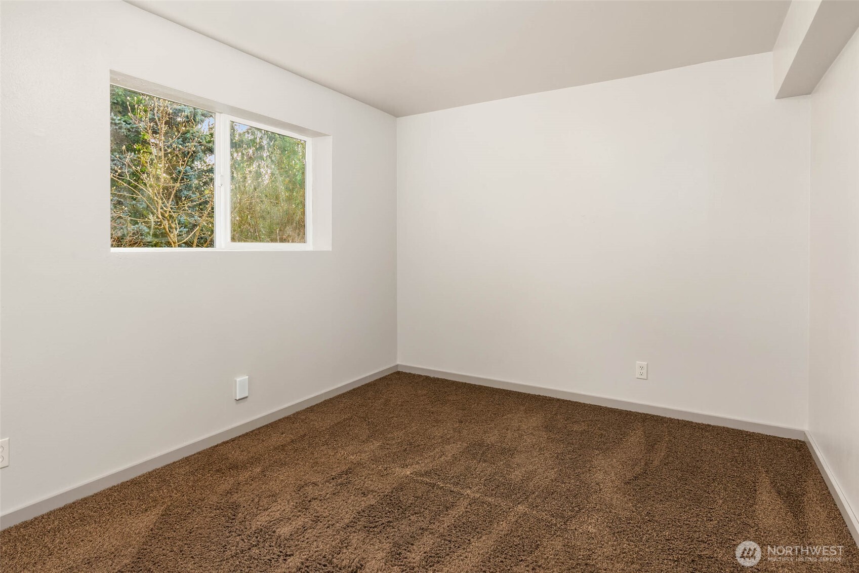 19921 10th Drive Southeast Bothell, WA 98012 - Photo 25 of 34