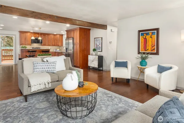 $874,950 | 19921 10th Drive Southeast, Bothell, WA 98012