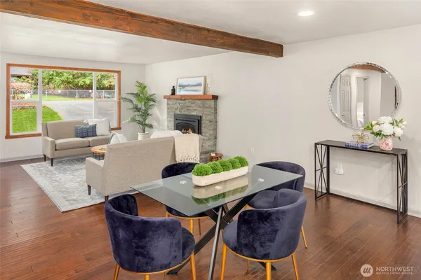 $874,950 | 19921 10th Drive Southeast, Bothell, WA 98012