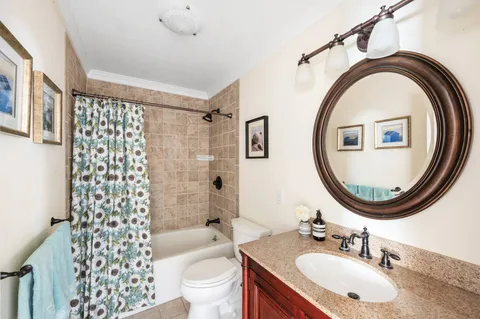 $2,195,000 | 180 South Fairview Avenue, Montauk, NY 11954