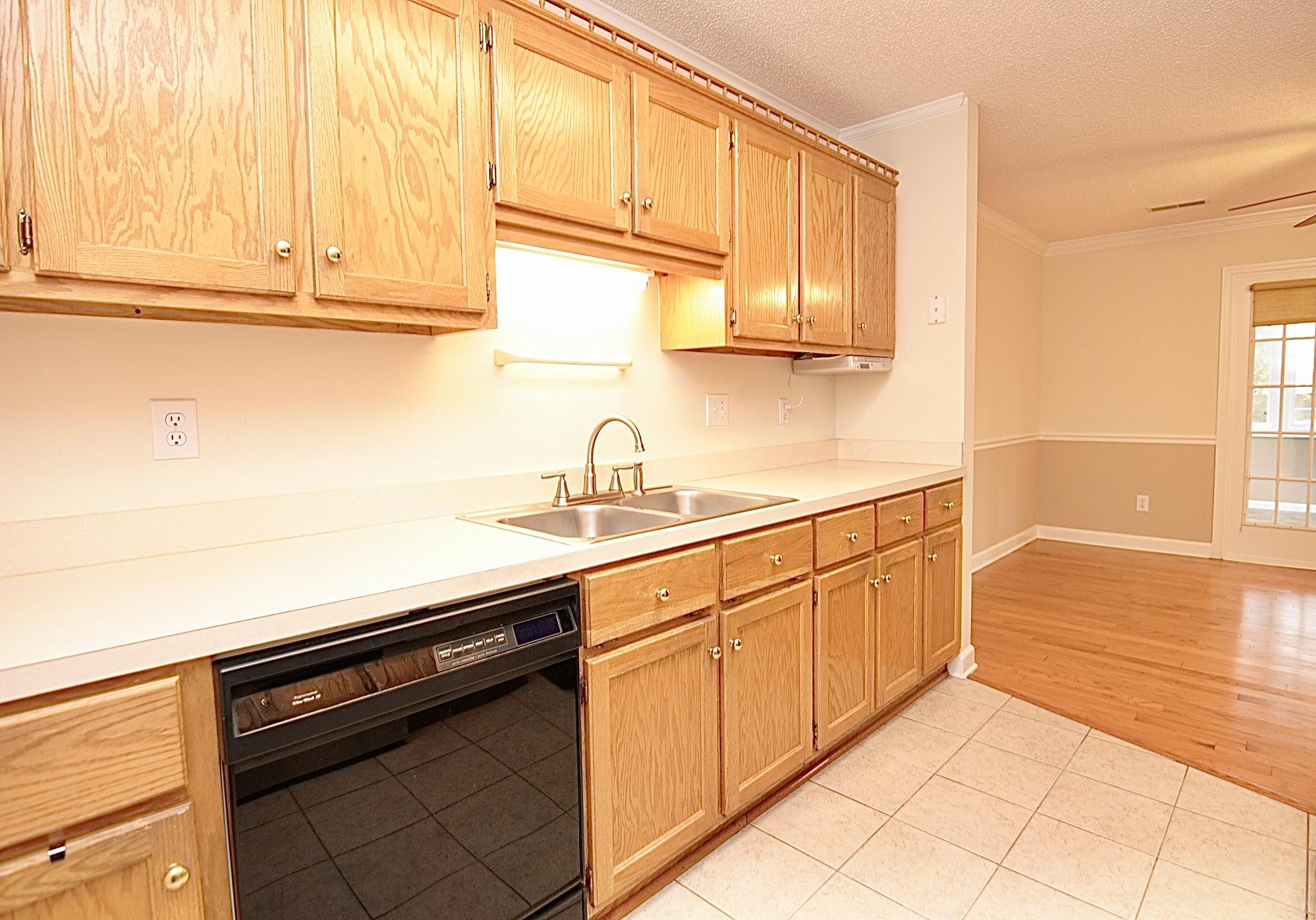 308 Carson Court Moncks Corner, SC 29461 - Photo 5 of 14 Kitchen