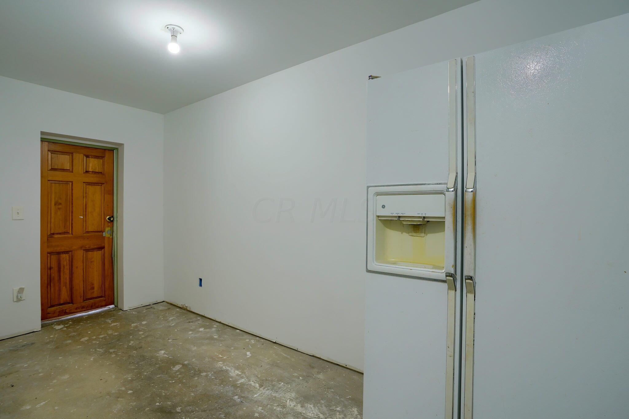 909 Exeter Road Columbus, OH 43213 - Photo 28 of 38 Enter this space from the attached garage.