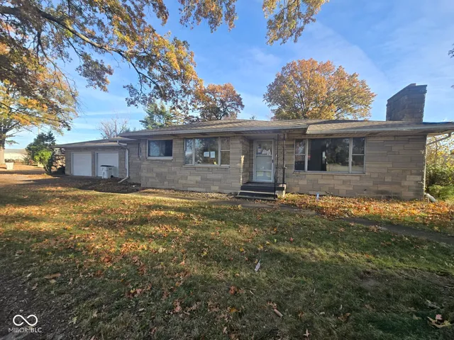 $110,000 | 700 East Mary Lane, Terre Haute, IN 47802