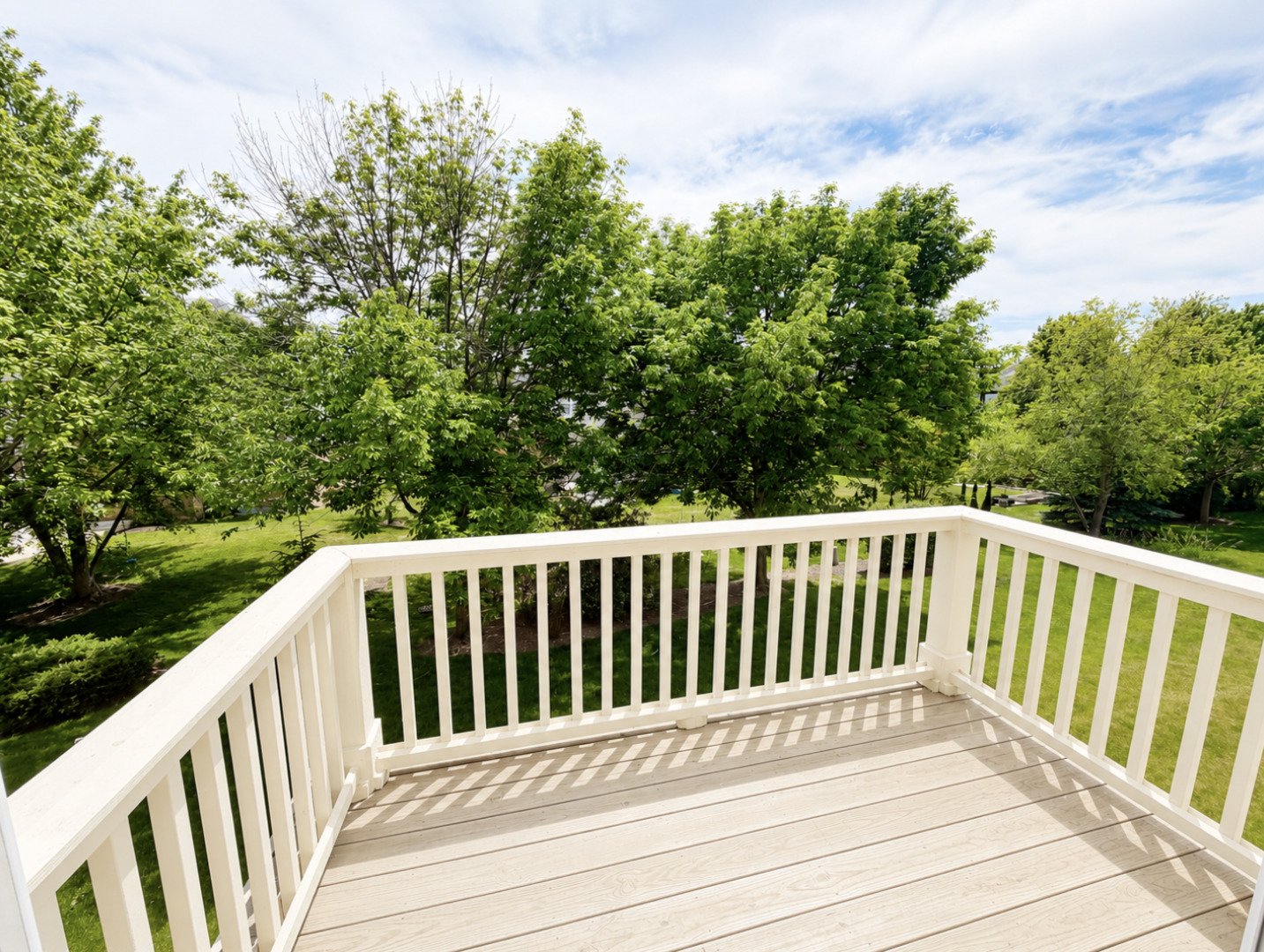 1361 Scarboro Road, Unit 404 Schaumburg, IL 60193 - Photo 15 of 16
