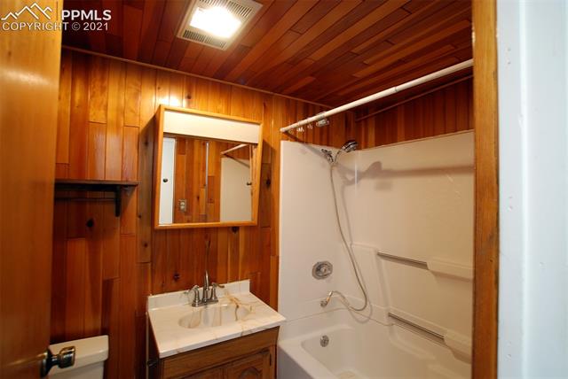 6255 Sand Gulch Road Cascade, CO 80809 - Photo 18 of 29 Gallery Image 18