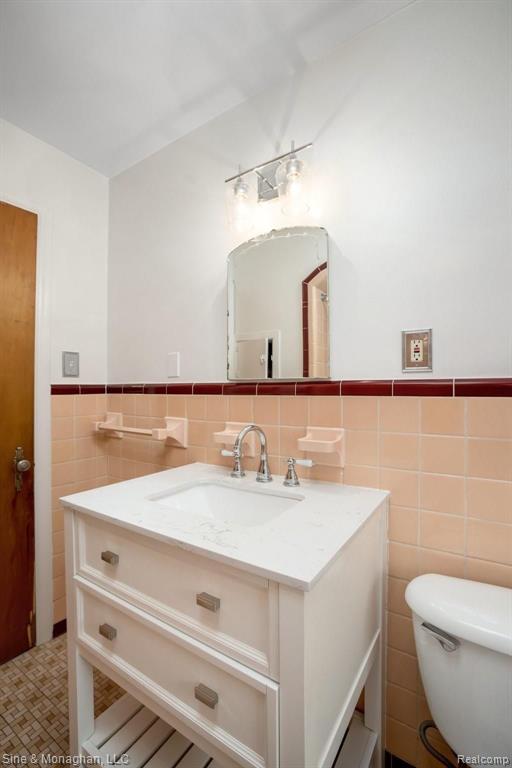 453 Kerby Road Grosse Pointe Farms, MI 48236 - Photo 16 of 32
