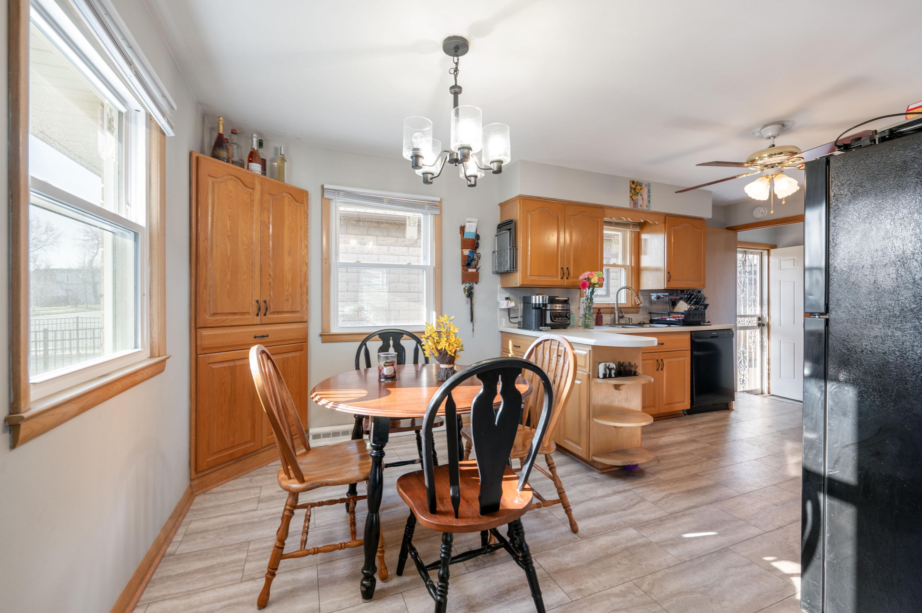 2571 South 68th Street Milwaukee, WI 53219 - Photo 6 of 32 Dining Rm w Kitchen