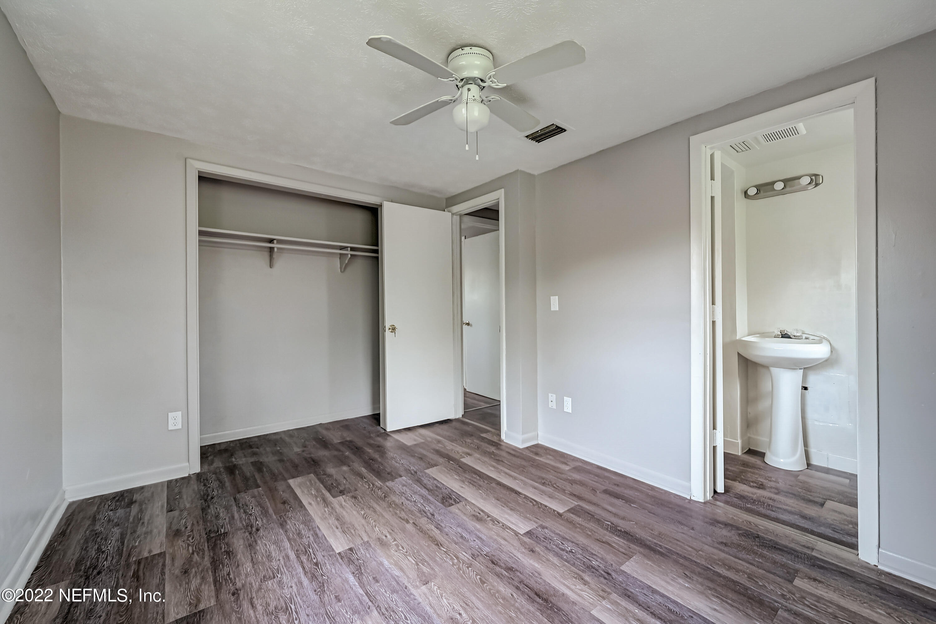 10683 Arnez Road Jacksonville, FL 32218 - Photo 15 of 28 16-Arnez Rd-016